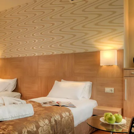 Aparthotel Bon