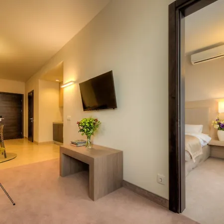 伯恩公寓 公寓式酒店 4*