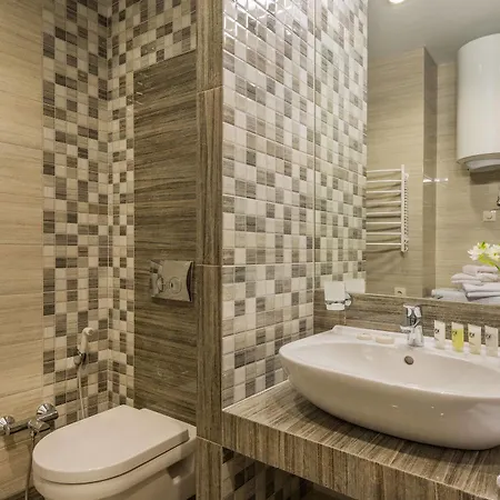 Bon 4* Odessa