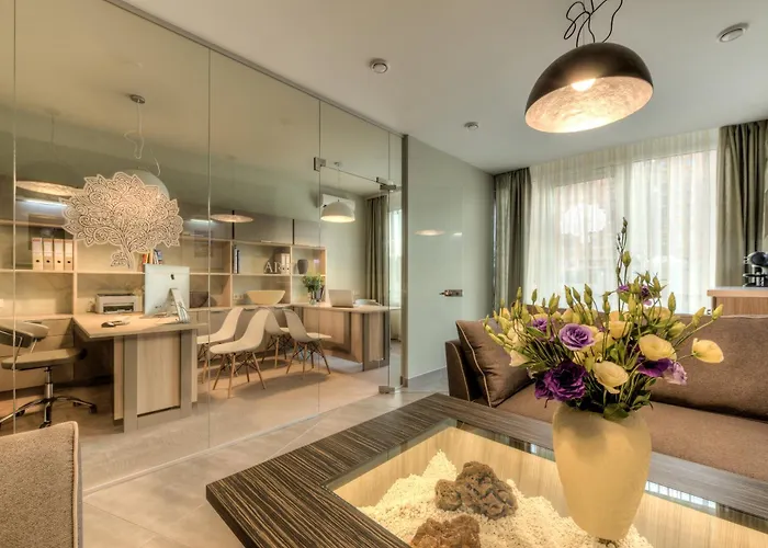 Bon Ξενοδοχείο με διαμερίσματα Οδησσός