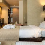 Bon Aparthotel